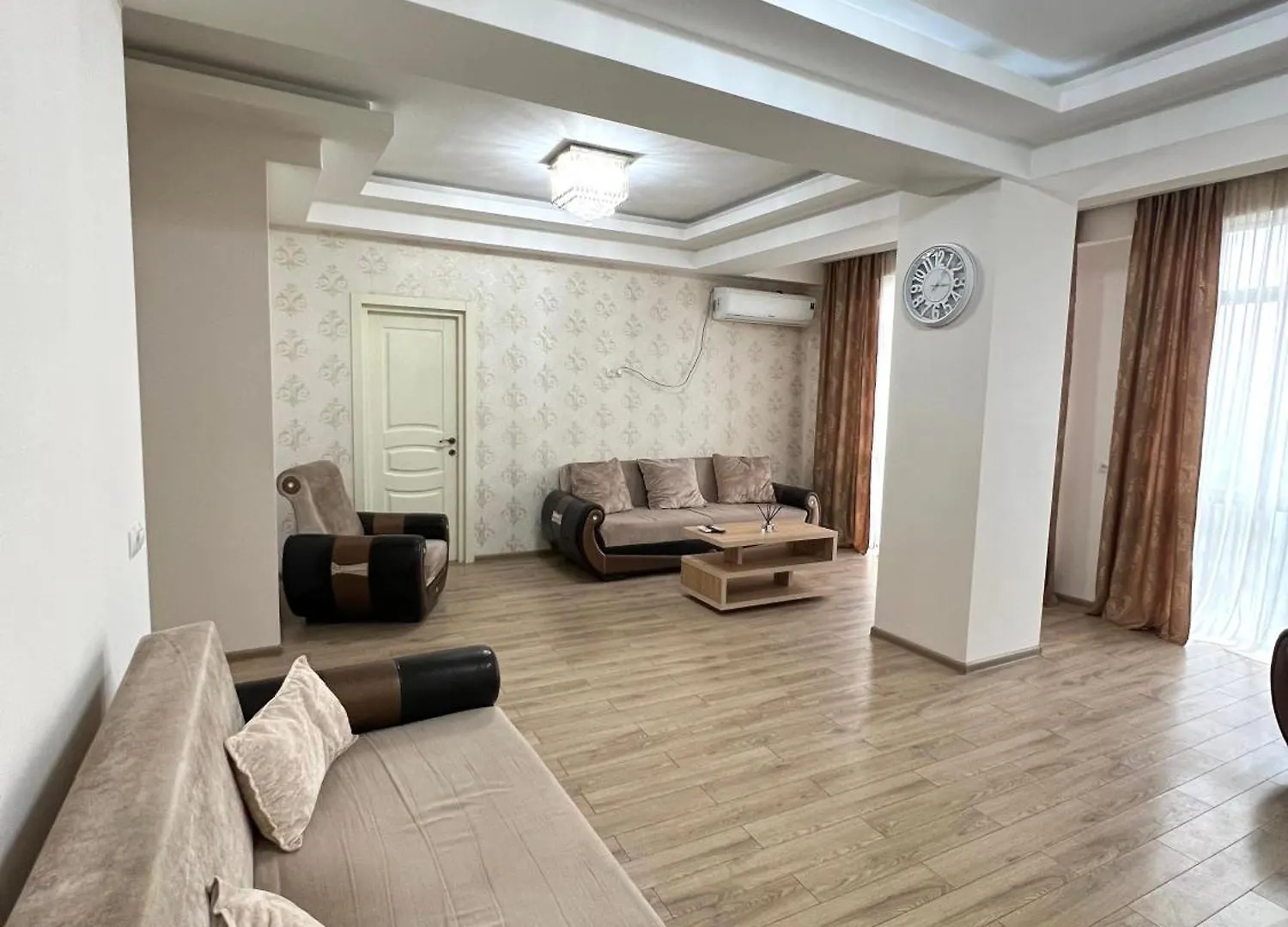 Spacious Apartment With 2 Balconies Tbilisi Geórgia