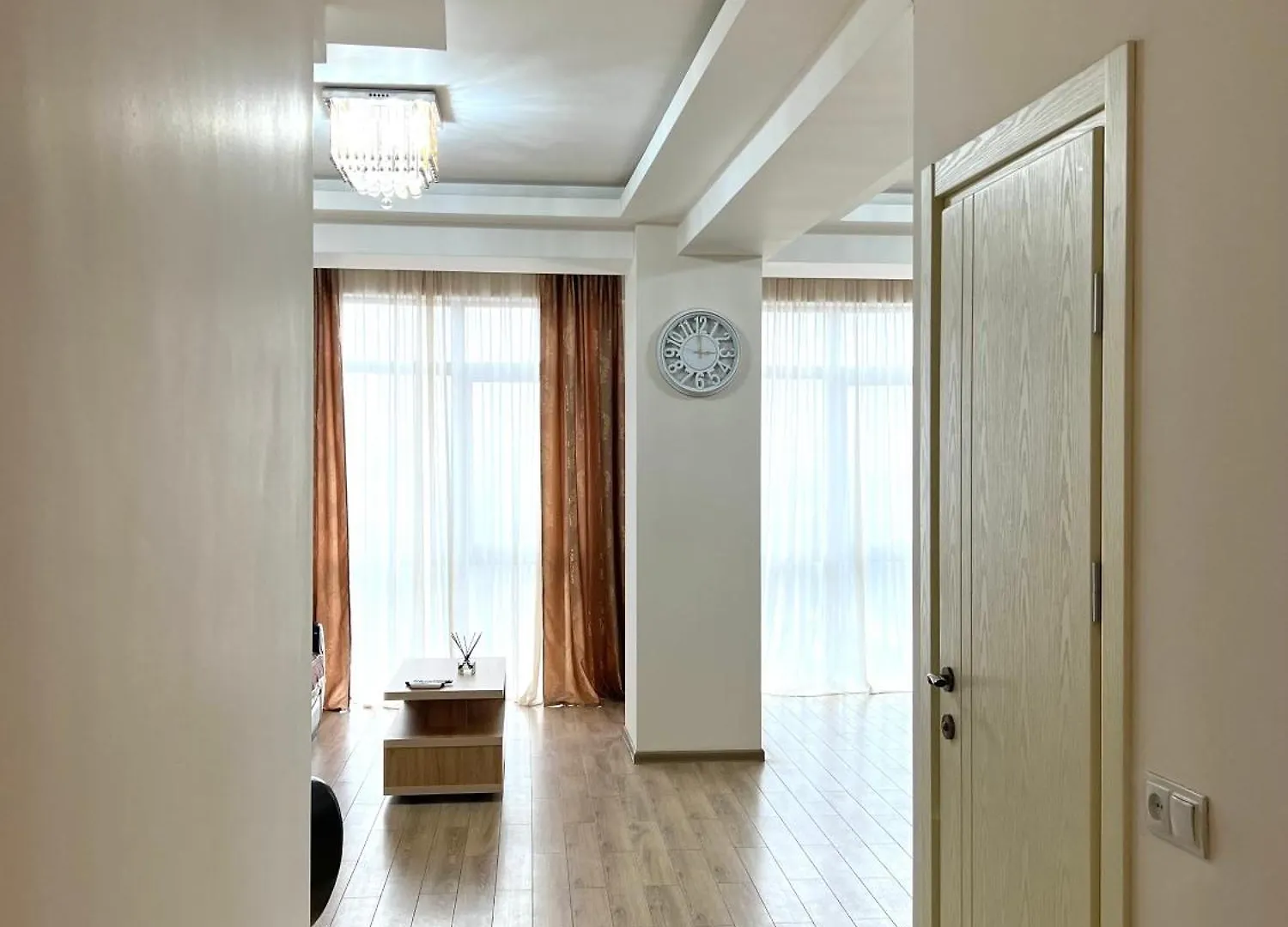 Spacious Apartment With 2 Balconies Tbilisi
