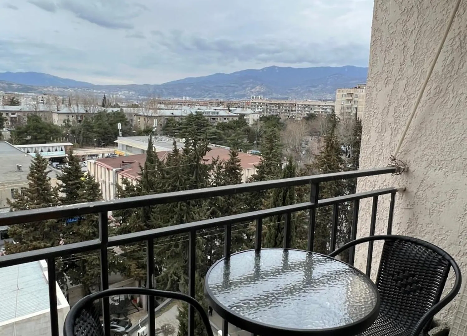 Spacious Apartment With 2 Balconies Tbilisi 0*,  Geórgia